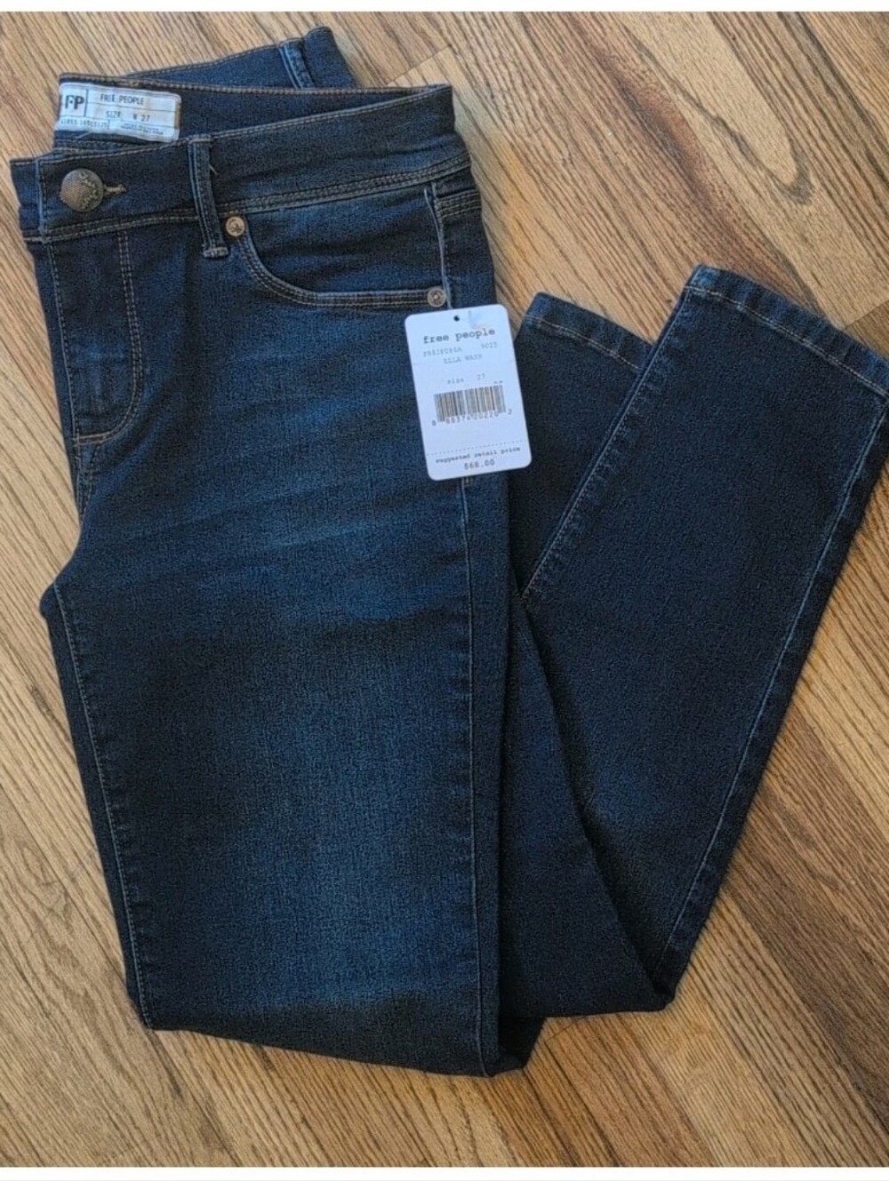 FREE PEOPLE MID-RISE ROLLER SKINNY CROPPED JEAN (Ella wash)  size 27 F882P086A